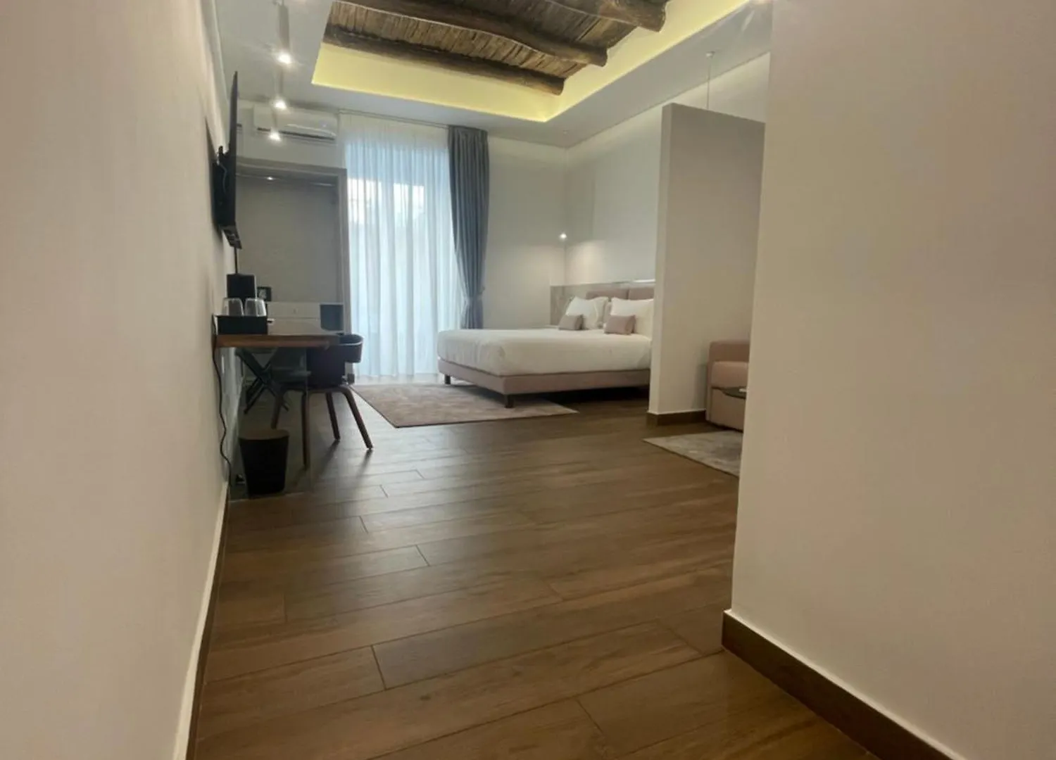 4Heavens_Naples Hotel 0*, Naples Italy